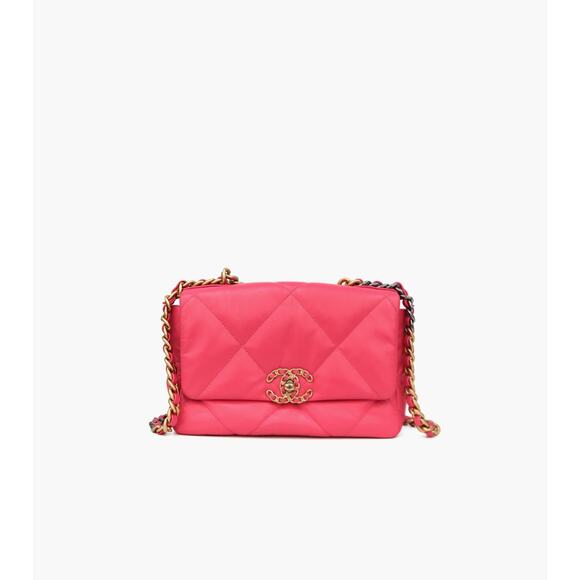 CHANEL Medium Pink 19 bags C-A22653 - Picture 1 of 11